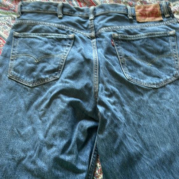 Levi’s 560 jeans- gently used! - Picture 1 of 3